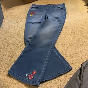 Bell bottom pants with shirt